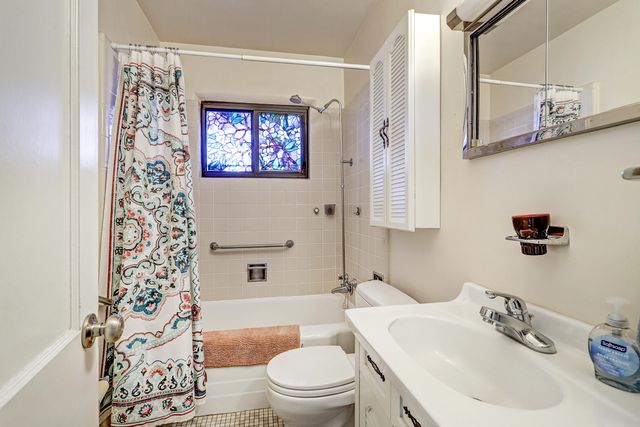 2930 Jefferson Street NE, Albuquerque, NM 87110