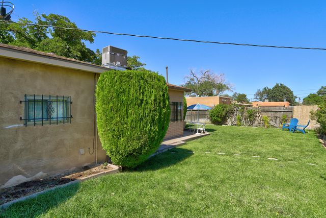 2930 Jefferson Street NE, Albuquerque, NM 87110