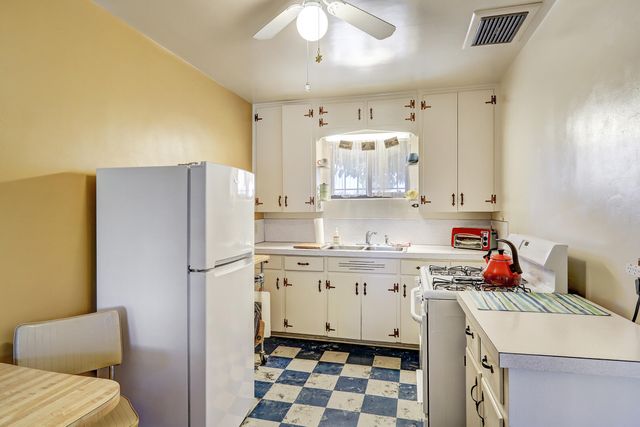 2930 Jefferson Street NE, Albuquerque, NM 87110