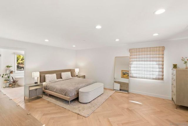 13751 Mercado Drive, Del Mar, CA 92014