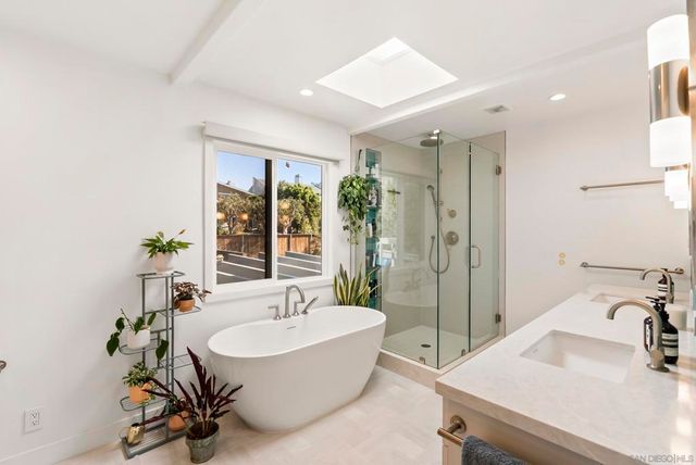 13751 Mercado Drive, Del Mar, CA 92014