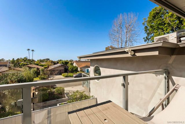 13751 Mercado Drive, Del Mar, CA 92014