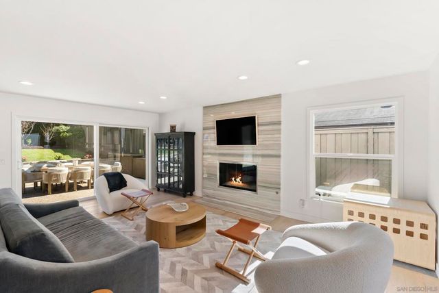 13751 Mercado Drive, Del Mar, CA 92014