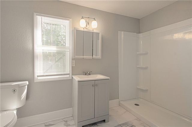 3411 Agnes Avenue, Kansas City, MO 64128