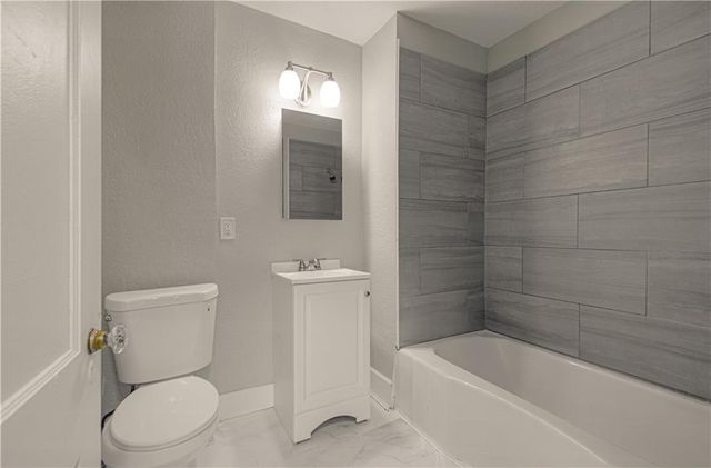 3411 Agnes Avenue, Kansas City, MO 64128