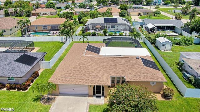 3929 SE 10th AVE, Cape Coral, FL 33904