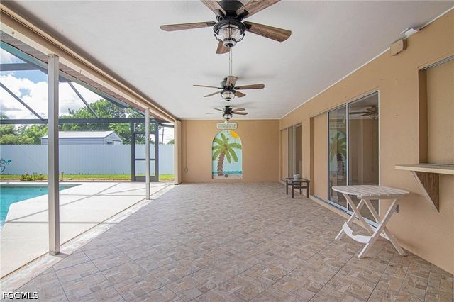 3929 SE 10th AVE, Cape Coral, FL 33904