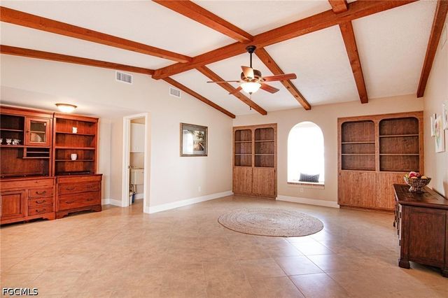 3929 SE 10th AVE, Cape Coral, FL 33904