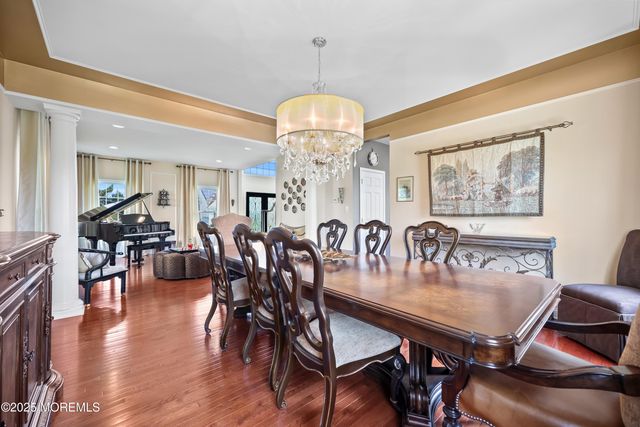 20 Courtney Court, Freehold, NJ 07728