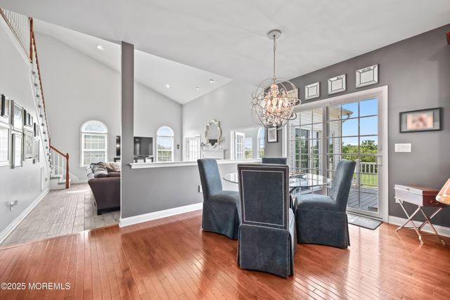 20 Courtney Court, Freehold, NJ 07728