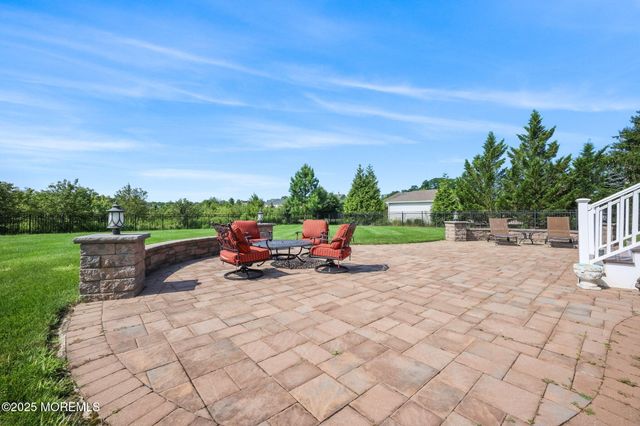 20 Courtney Court, Freehold, NJ 07728