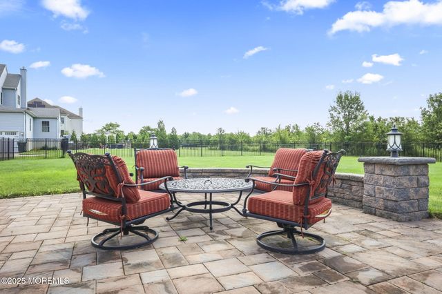 20 Courtney Court, Freehold, NJ 07728