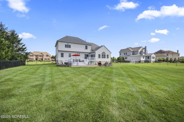 20 Courtney Court, Freehold, NJ 07728