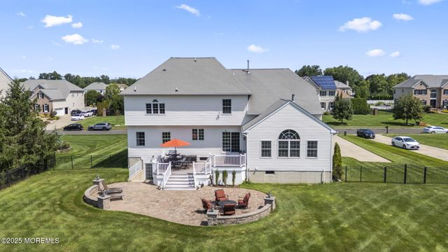 20 Courtney Court, Freehold, NJ 07728