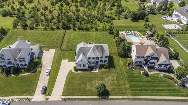 20 Courtney Court, Freehold, NJ 07728