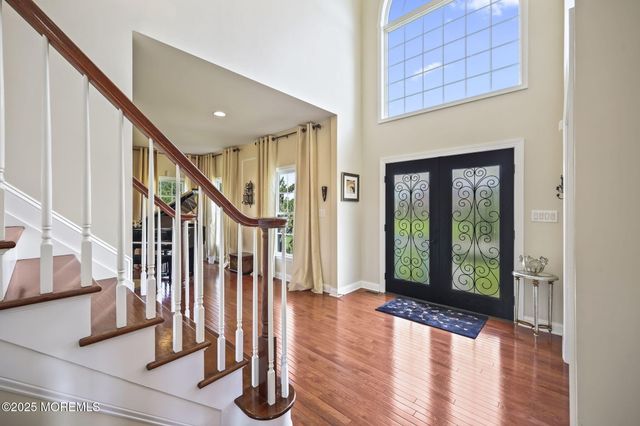 20 Courtney Court, Freehold, NJ 07728