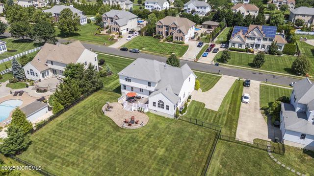 20 Courtney Court, Freehold, NJ 07728