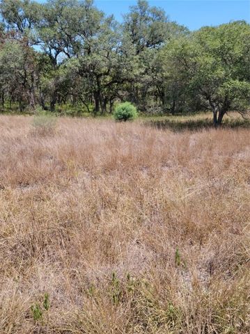 12 Post Oak Road, Inez, TX 77968