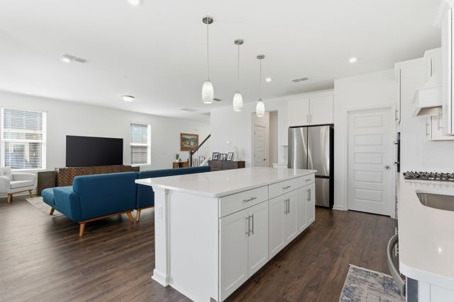 1219 Shady Pines Dr, Mount Juliet, TN 37122