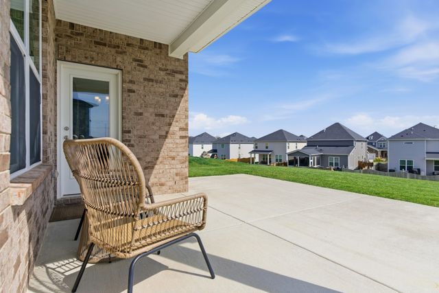 1219 Shady Pines Dr, Mount Juliet, TN 37122