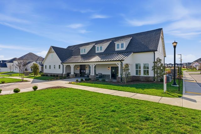 1219 Shady Pines Dr, Mount Juliet, TN 37122