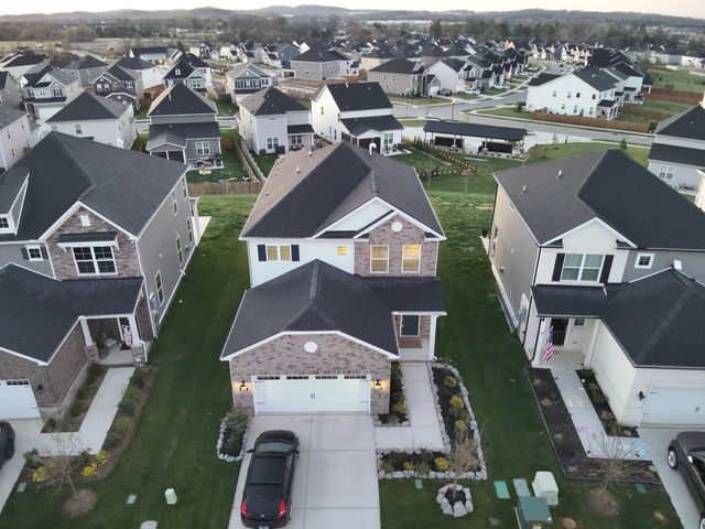 1219 Shady Pines Dr, Mount Juliet, TN 37122