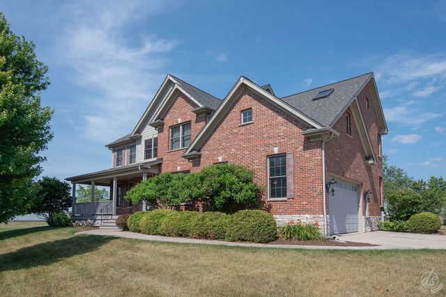 1019 Freedom Circle, Sycamore, IL 60178