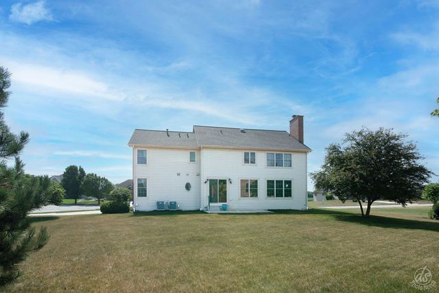1019 Freedom Circle, Sycamore, IL 60178