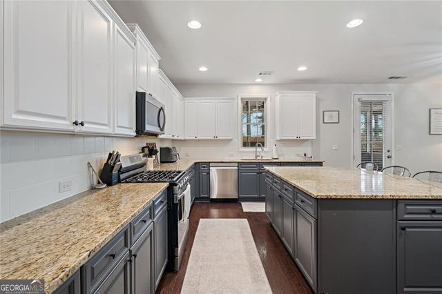 6263 Cedar Spring Lane, Hoschton, GA 30548