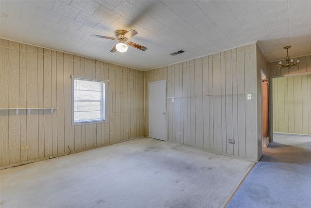 2408 Garden Lane, Arlington, TX 76015