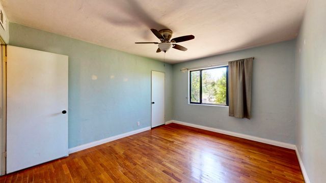 1902 Wisconsin Street NE, Albuquerque, NM 87110