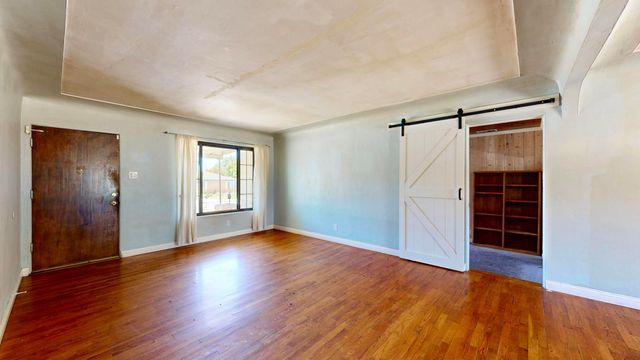 1902 Wisconsin Street NE, Albuquerque, NM 87110