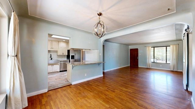 1902 Wisconsin Street NE, Albuquerque, NM 87110
