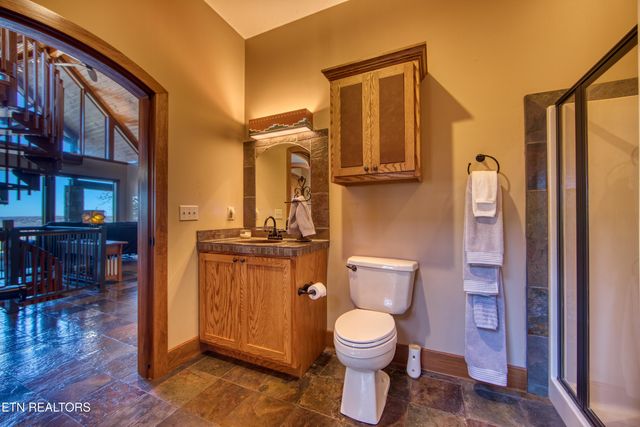 1129 Grandview Way, Jamestown, TN 38556