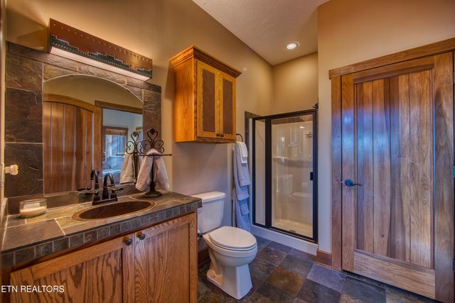 1129 Grandview Way, Jamestown, TN 38556