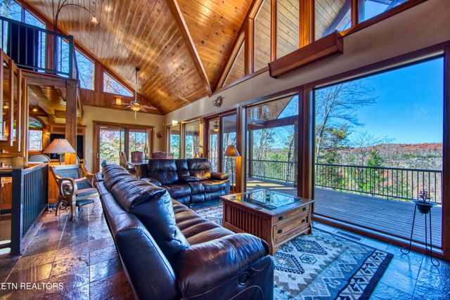 1129 Grandview Way, Jamestown, TN 38556