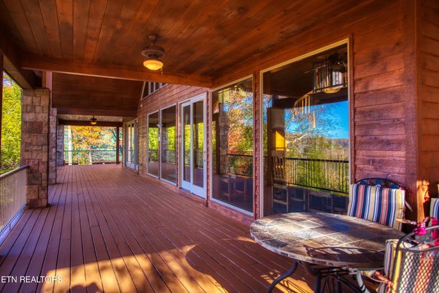 1129 Grandview Way, Jamestown, TN 38556