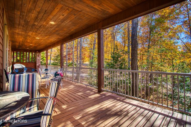 1129 Grandview Way, Jamestown, TN 38556