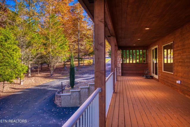 1129 Grandview Way, Jamestown, TN 38556