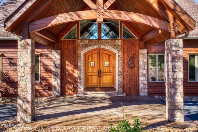 1129 Grandview Way, Jamestown, TN 38556