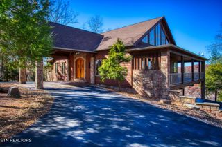 1129 Grandview Way, Jamestown, TN 38556