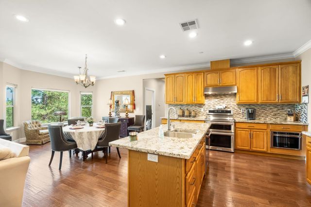 6225 Green Ridge Dr, Foresthill, CA 95631