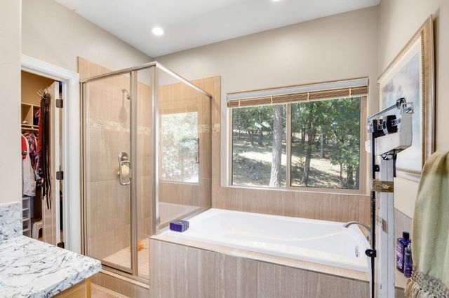 6225 Green Ridge Dr, Foresthill, CA 95631