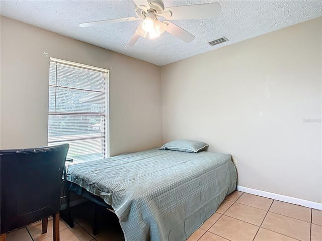 668 WOOD AVENUE, Frostproof, FL 33843