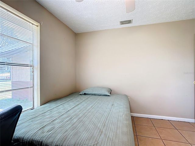 668 WOOD AVENUE, Frostproof, FL 33843