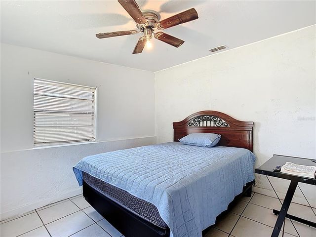 668 WOOD AVENUE, Frostproof, FL 33843