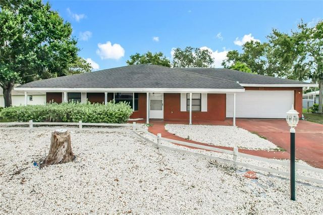 668 WOOD AVENUE, Frostproof, FL 33843