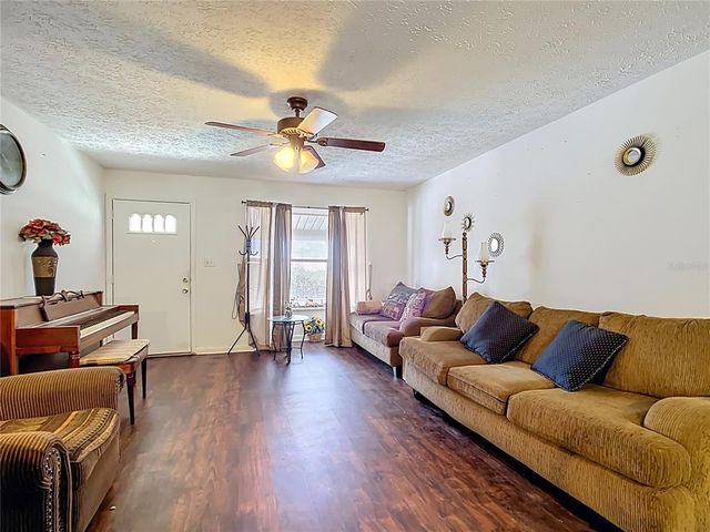 668 WOOD AVENUE, Frostproof, FL 33843