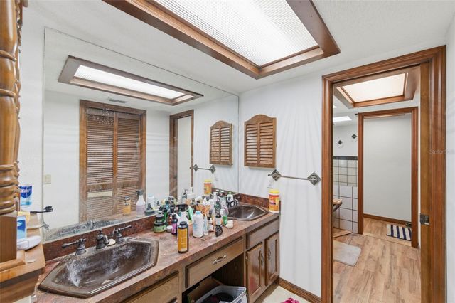 8390 DUNNELLON ROAD, Weeki Wachee, FL 34613