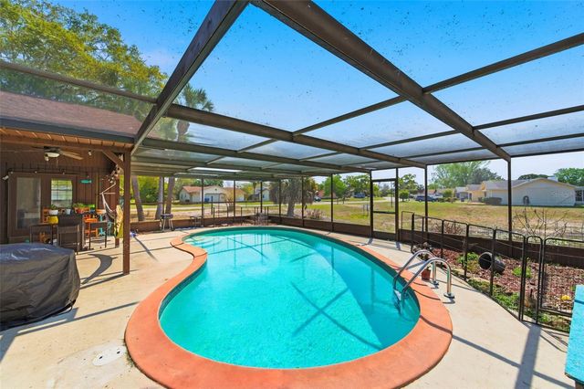 8390 DUNNELLON ROAD, Weeki Wachee, FL 34613